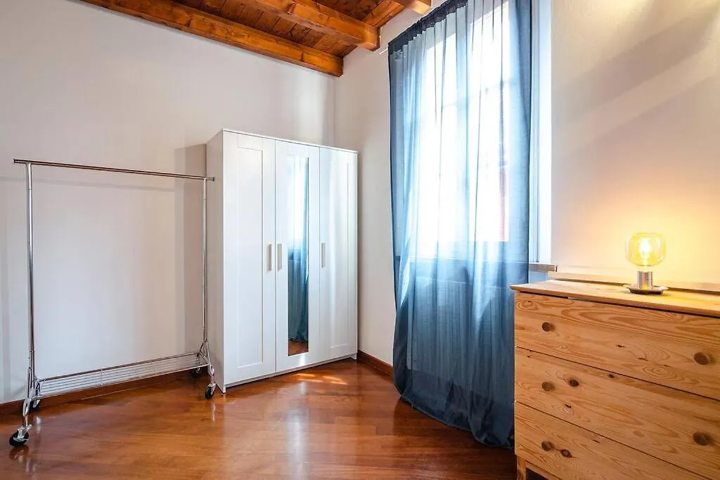 Inferno Home, Historical Center Bologna 0*,